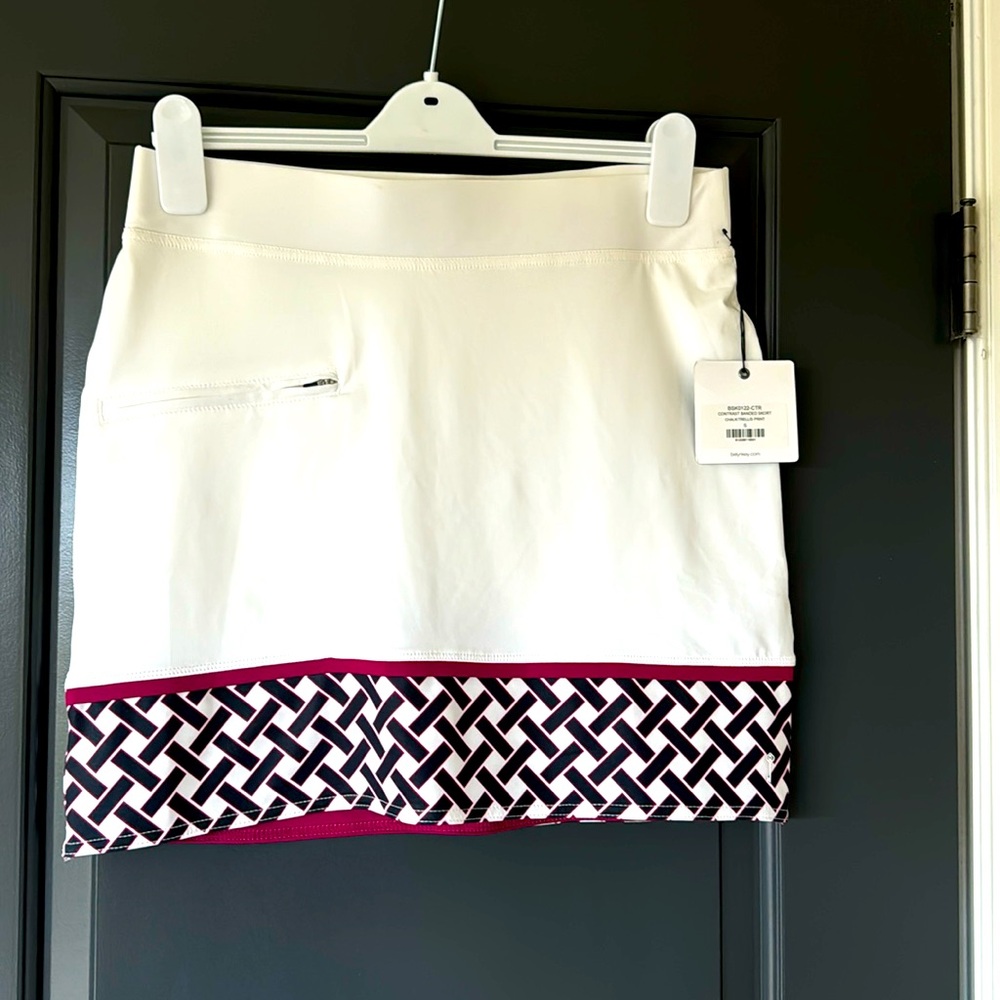 NWT Belyn Key Contrast Banded Piped Skort Small Trellis White Print Skirt Golf